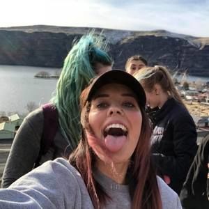 Meet your Posher, Sydney